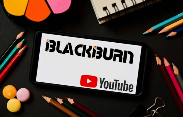 Blackburn auf Youtube